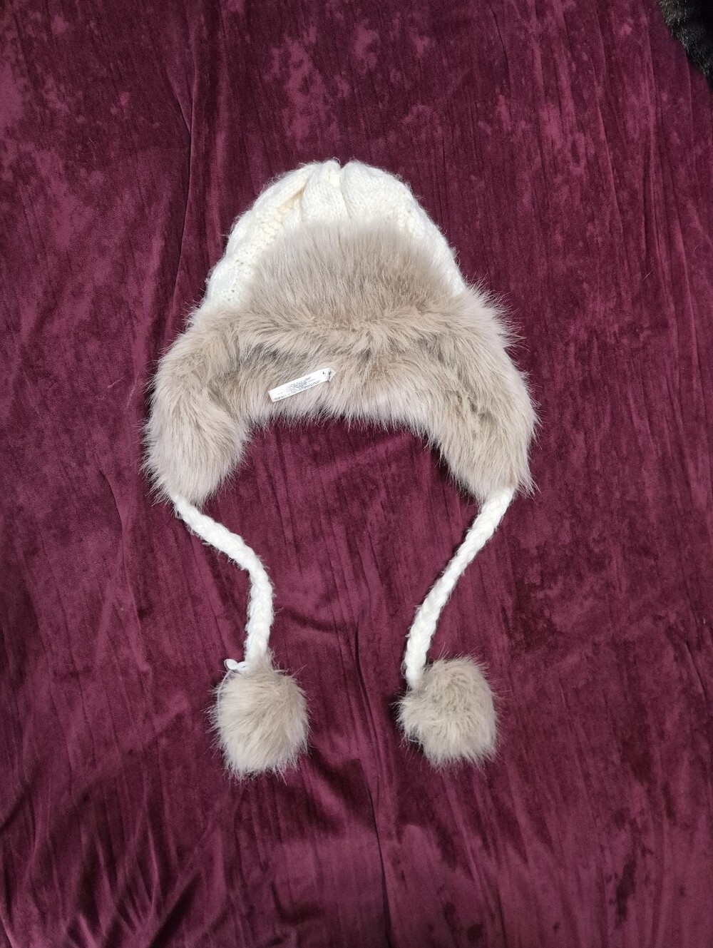 Y2k 2012 Aeropostale Cream Knit Earflap Hat with Taupe Faux Fur